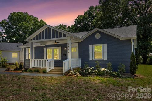 2414 Dickens Ave, Charlotte, NC, 28208-3817 | Card Image