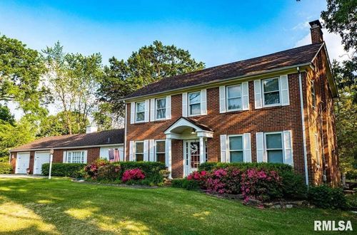 321 W Boone St, Salem, IL, 62881-1265 | Card Image