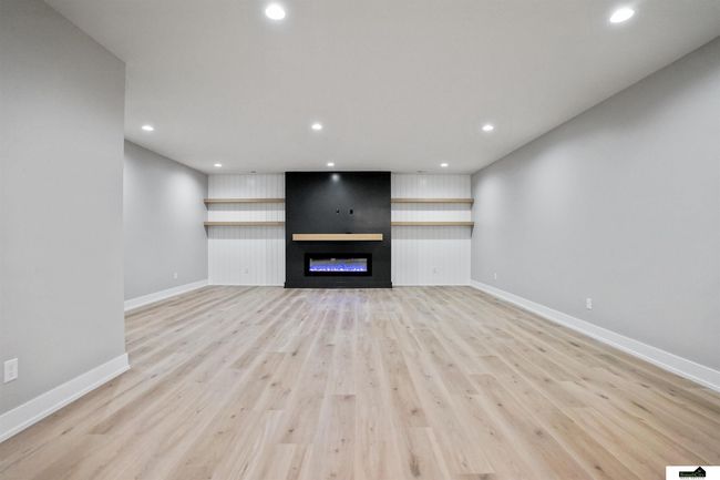 7949 Ponce Dr, Townhouse with 4 bedrooms, 3 bathrooms and 3 parking in Lincoln NE | Image 41