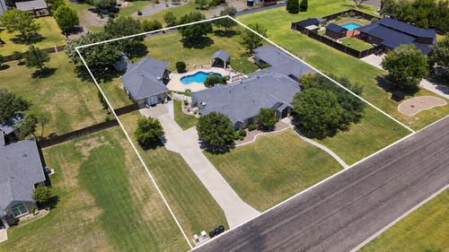 1506 Barbara Ave, San Angelo, TX, 76904-9012 | Card Image