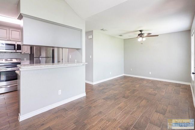 1084 Squaw Valley Dr, House other with 3 bedrooms, 2 bathrooms and null parking in Brownsville TX | Image 10