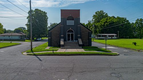 1038 Burnett St, Paducah, KY, 42001-7000 | Card Image