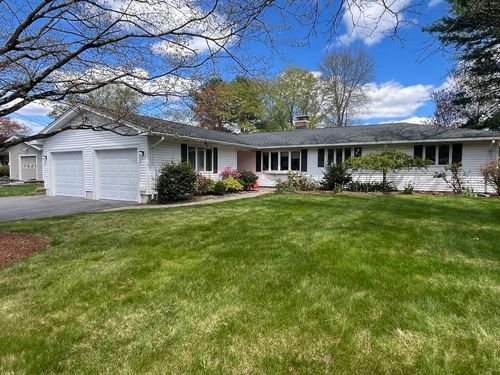 15 Leonard Rd, Framingham, MA, 01701-4915 | Card Image