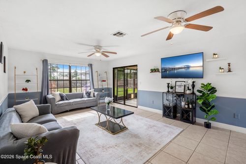950 Taft Ave Se, PALM BAY, FL, 32909-5119 | Card Image