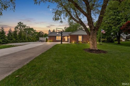 134 Lee Dr, Sharpsville, IN, 46068-9307 | Card Image