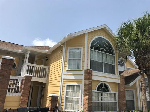 111-2468 Sweetwater Club Cir, KISSIMMEE, FL, 34746-5438 | Card Image