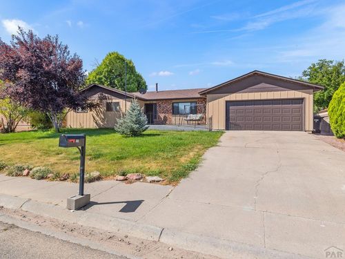 213 Starlite Dr, Pueblo, CO, 81005-2632 | Card Image