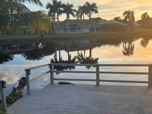 2060 Amesbury Cir, Wellington, FL, 33414-8085 | Card Image