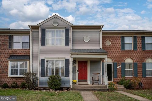 8922 Princeton Park Dr, MANASSAS, VA, 20110-6325 | Card Image