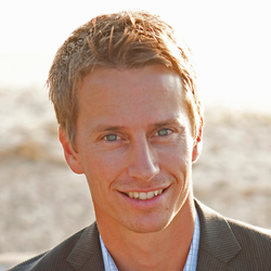 Aaron Castagna