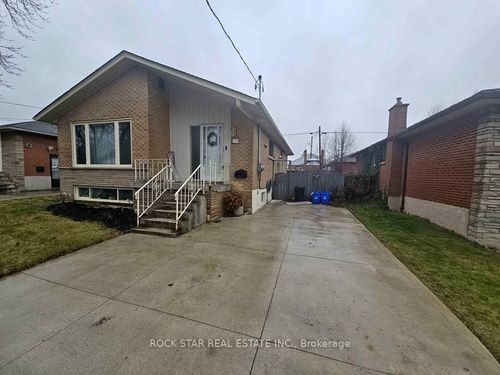 227 Fernwood Cres, Hamilton, ON, L8T3L7 | Card Image