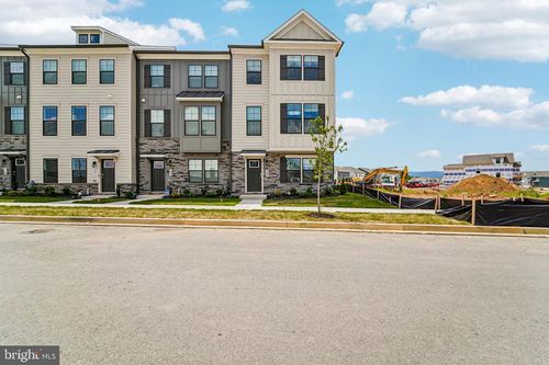 438 Ensemble Way, FREDERICK, MD, 21701 | Card Image