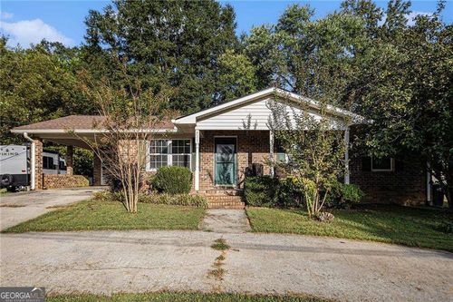 711 Kay St, Tallapoosa, GA, 30176-1019 | Card Image