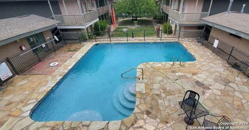 apt-12-516 Gentleman Rd, Balcones Heights, TX, 78201-1817 | Card Image