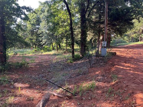 00 E Eagles Nest Road, Binger, OK, 73009 | Card Image