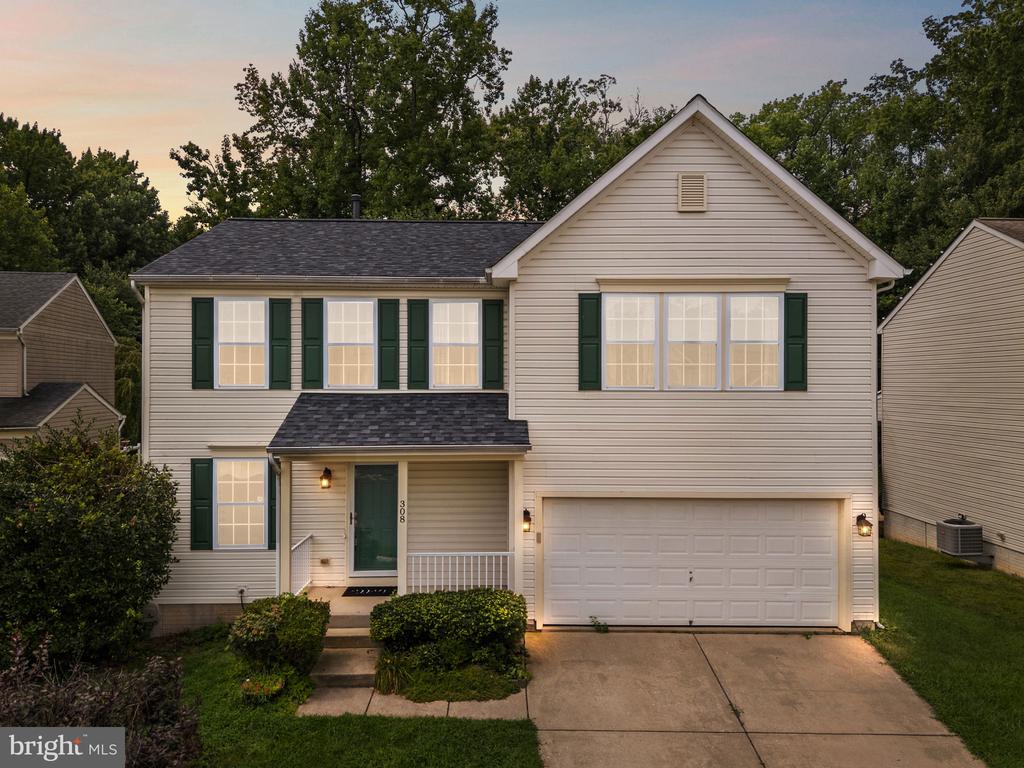 Residential in EDGEWOOD