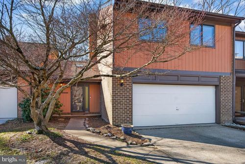 2599 Tree House Dr, WOODBRIDGE, VA, 22192-1310 | Card Image