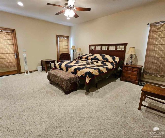 1605 Parkplace Court, House other with 3 bedrooms, 3 bathrooms and null parking in Abilene KS | Image 12
