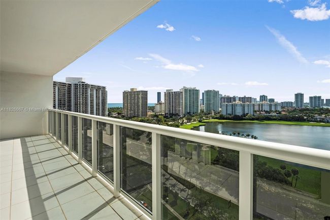 APT-1906 - 3675 N Country Club Dr, Condo with 2 bedrooms, 2 bathrooms and null parking in Aventura FL | Image 24