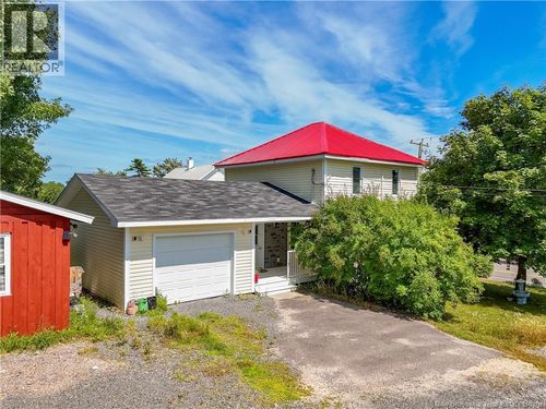 15 Vanceboro Rd, McAdam, NB, E6J1Z3 | Card Image
