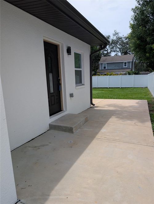 2-8904 Tampa Street, TAMPA, FL, 33604 | Card Image