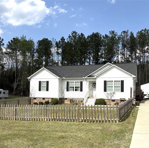 6724 Wylie Circle Dr, Kershaw, SC, 29067-8144 | Card Image
