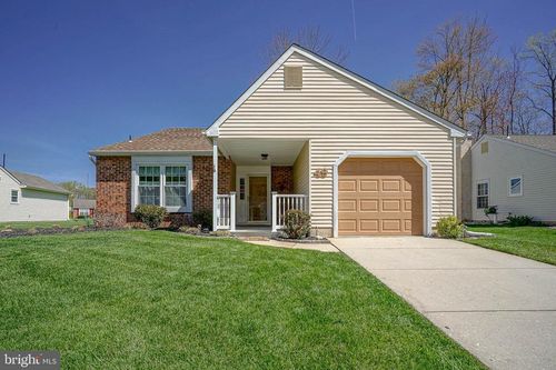 49 Lakebridge Dr, DEPTFORD, NJ, 08096-6718 | Card Image