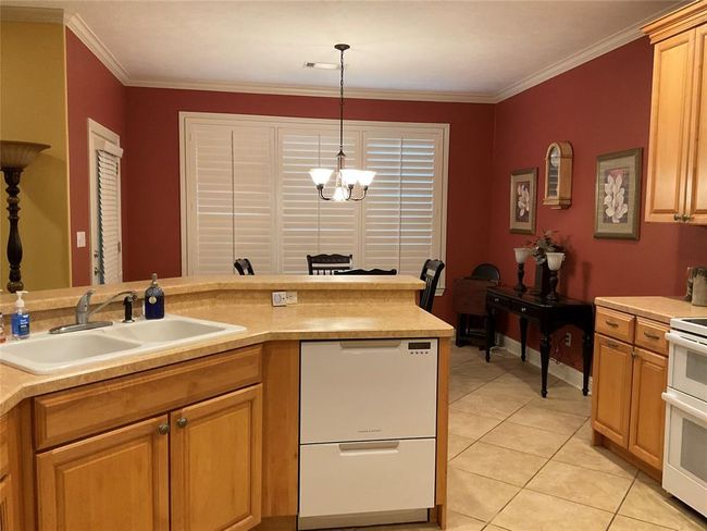 Kitchen 3 | Image 8