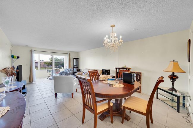 APT-306 - 9020 Sunrise Lakes Blvd, Condo with 2 bedrooms, 2 bathrooms and null parking in Sunrise FL | Image 7