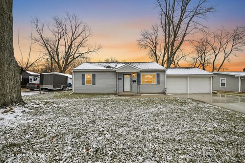 5646 Acres Rd, Sylvania, OH, 43560-2003 | Card Image