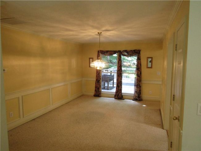 5820 Elm Tree Dr, House other with 4 bedrooms, 3 bathrooms and null parking in Buford GA | Image 5
