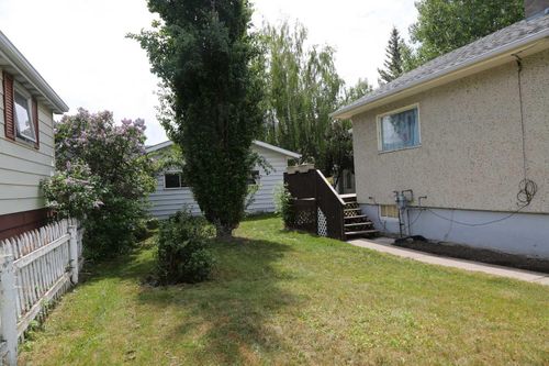 7070 18 Avenue, Coleman, AB, T0K0M0 | Card Image