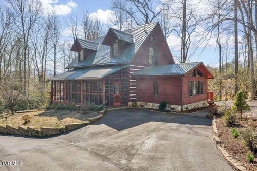 319 Ivy Wood Ln, Mountain City, TN, 37683-5103 | Card Image