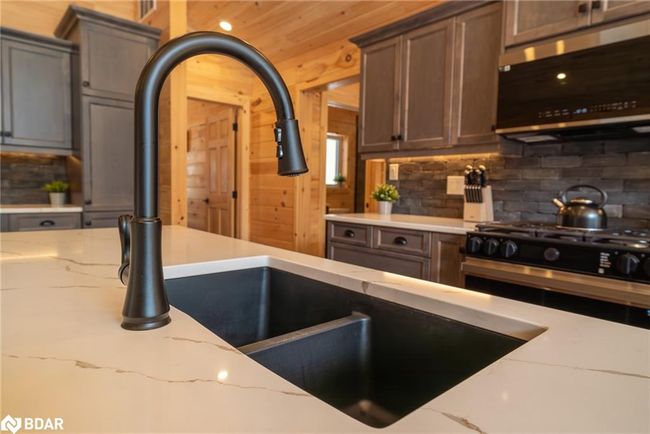 1121 Farm Lake Lane, House other with 3 bedrooms, 2 bathrooms and 6 parking in North Frontenac ON | Image 46