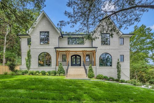 6551 Brownlee Dr, Nashville, TN, 37205-3052 | Card Image