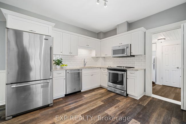 224 Westcott St, House other with 4 bedrooms, 1 bathrooms and 2 parking in Peterborough ON | Image 15
