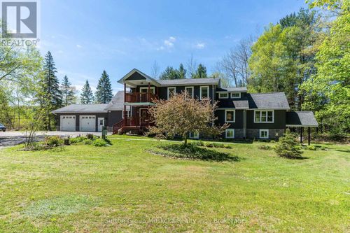 4945 Muskoka Rd 117, Dorset, ON, P0A1E0 | Card Image