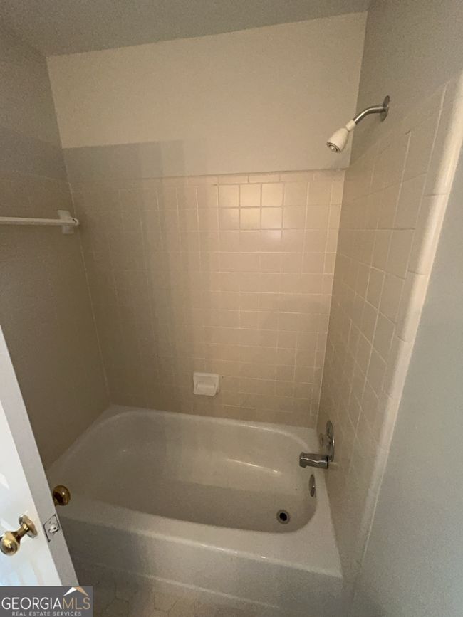 3761 Windsor Cir, Townhouse with 3 bedrooms, 3 bathrooms and null parking in Clarkston GA | Image 31