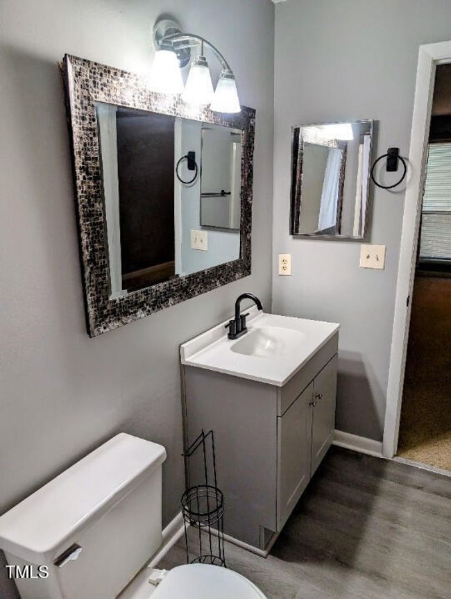 Primary Bathroom 2 | Image 13