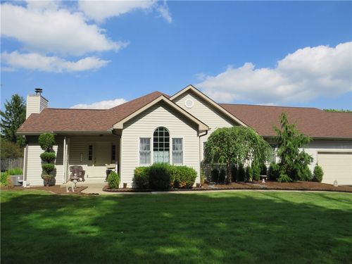 806 Kocher Dr, Grove City, PA, 16127-8112 | Card Image