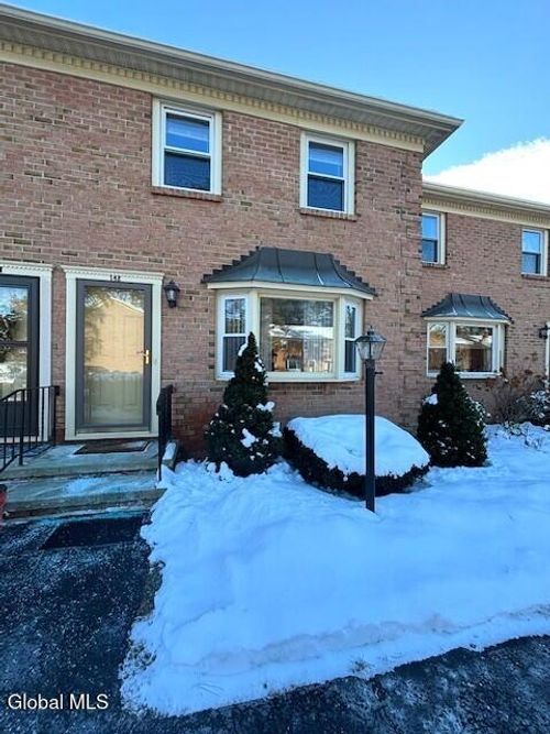 148 Williamsburg Ct, Albany, NY, 12203-5502 | Card Image