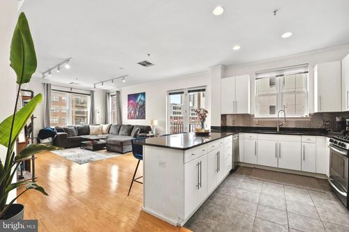 apt-432-1200 Grand St, Hoboken, NJ, 07030-2285 | Card Image