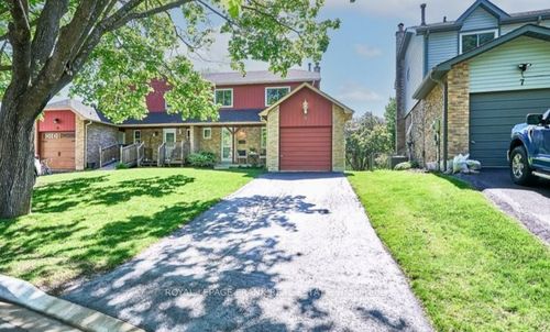 9 Beecroft Crt, Whitby, ON, L1P1C7 | Card Image