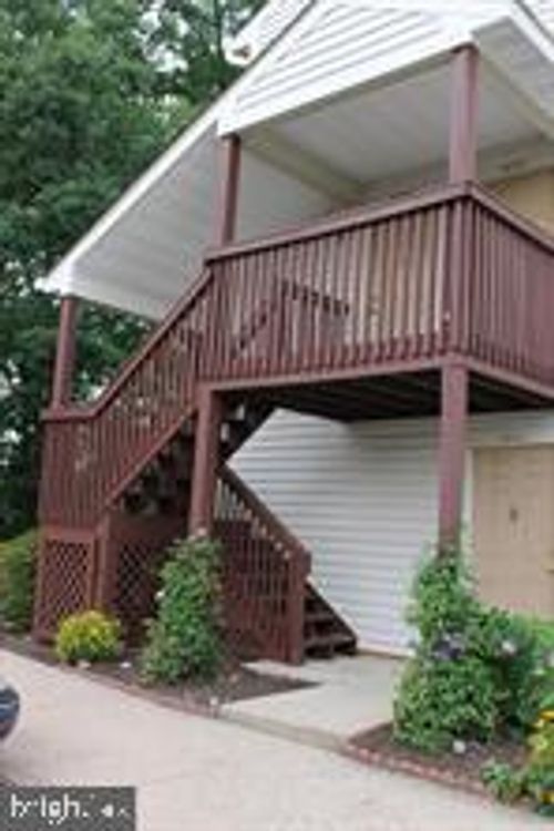 8909-8909 Sugarwood Ln, MANASSAS, VA, 20110-3850 | Card Image