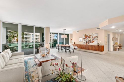 apt-a411-500 Se Mizner Blvd, Boca Raton, FL, 33432-5570 | Card Image