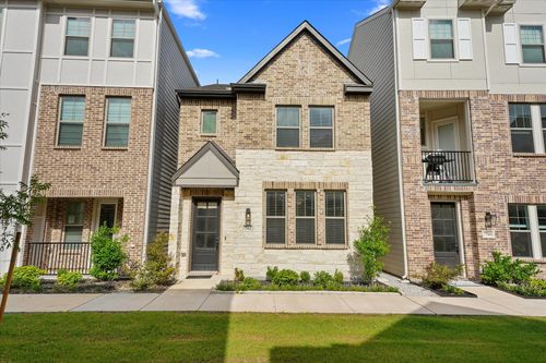 7562 Edgeware Rd, Dallas, TX, 75228-6486 | Card Image