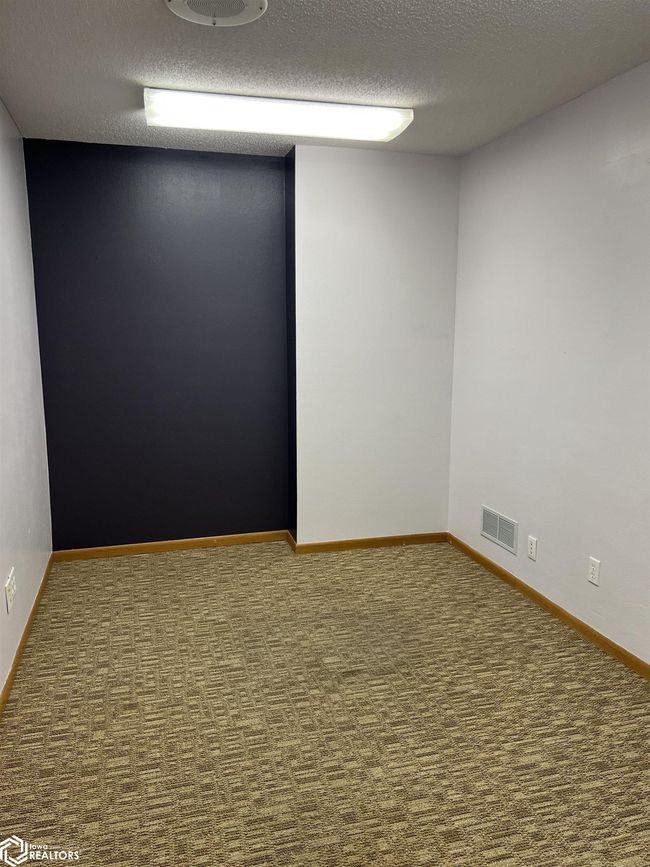 100 W 5 Th St, Home with 0 bedrooms, 0 bathrooms and null parking in Carroll IA | Image 17