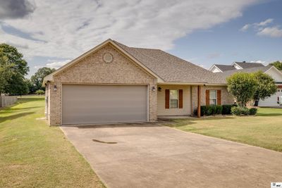 105 Curry Creek Drive, House other with 3 bedrooms, 2 bathrooms and null parking in Calhoun LA | Image 2