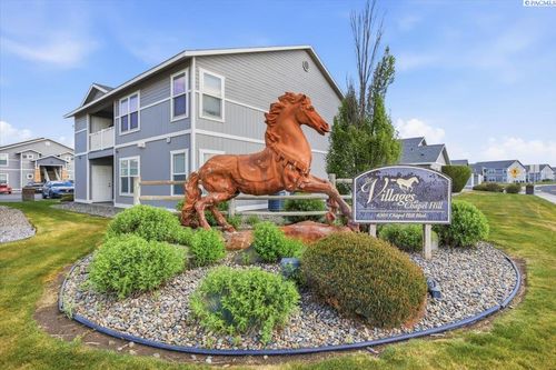 e-6405 E Chapel Hill Blvd, Pasco, WA, 99301-3274 | Card Image