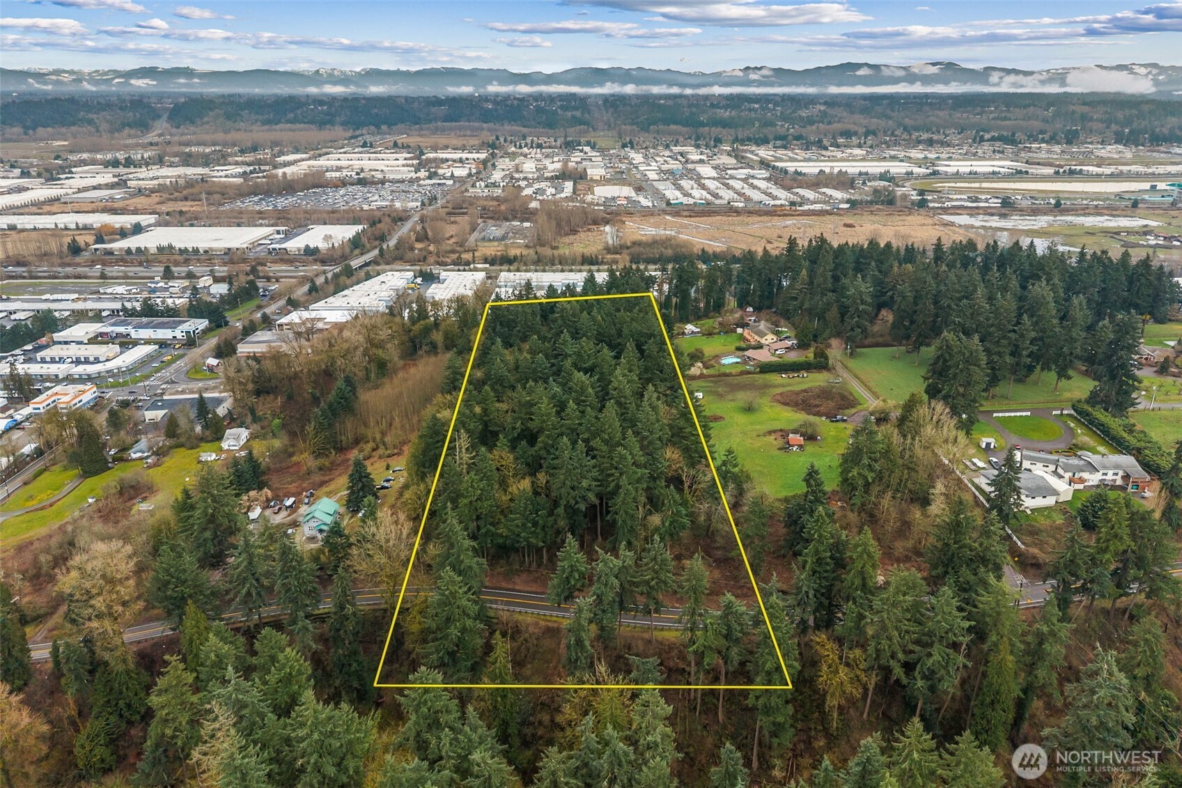 Land in Auburn 3